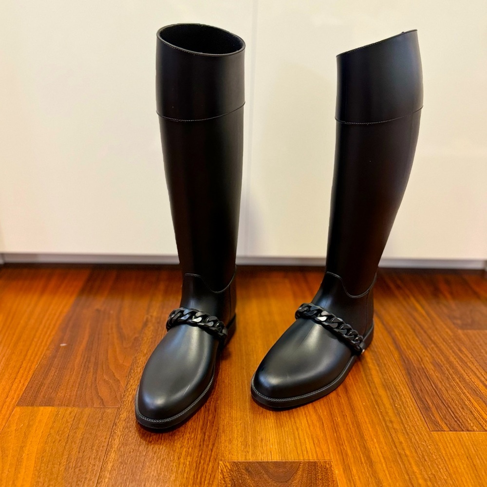 GIVENCHY Black Rubber Chain-Link Rain Boots